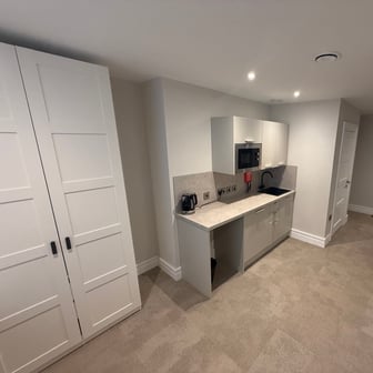 Gold Room - Image 10